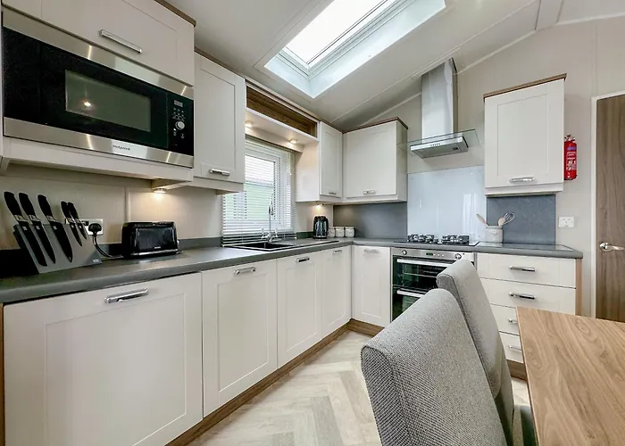 Sheraton Holiday Caravan